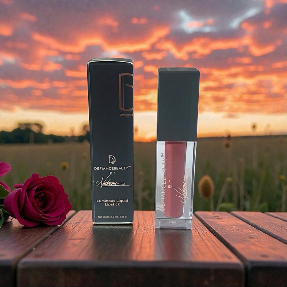 ⭐️ Defiance Beauty Liquid Lipstick-Empower 💄